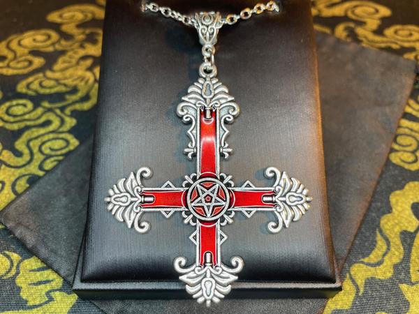 Ornate Red Inverted Upside Down Cross Pentagram Pendant Necklace Vintage Gothic Satanic Pagan Wiccan Druid Occult Darkness Jewelry Silver Color