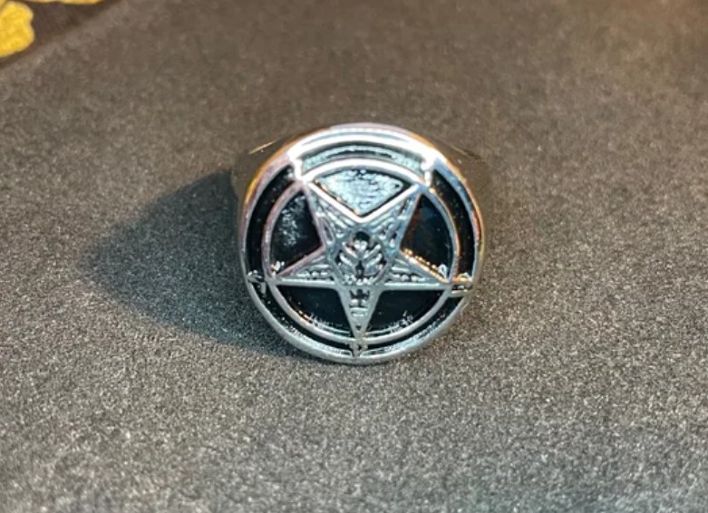 Sigil of Baphomet Pentagram Lucifer Signet Statement Ring Gothic Vintage Punk Pagan Wiccan Druid Satanic Occult Darkness Jewelry - Silver Black