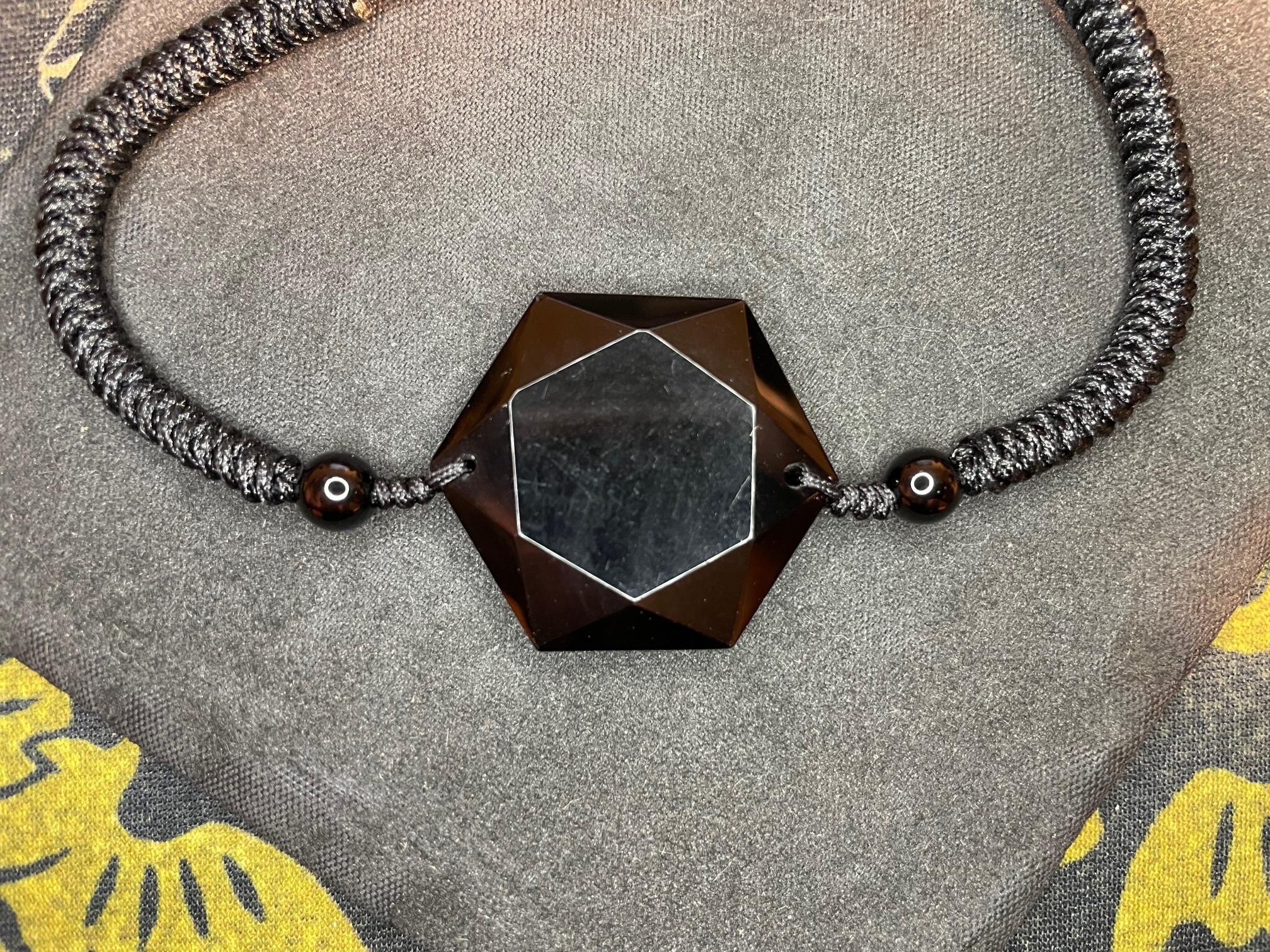 obsidian dragonglass volcanic glass paracord bracelet hexagram healing centering meditation stone vintage gothic satanic black