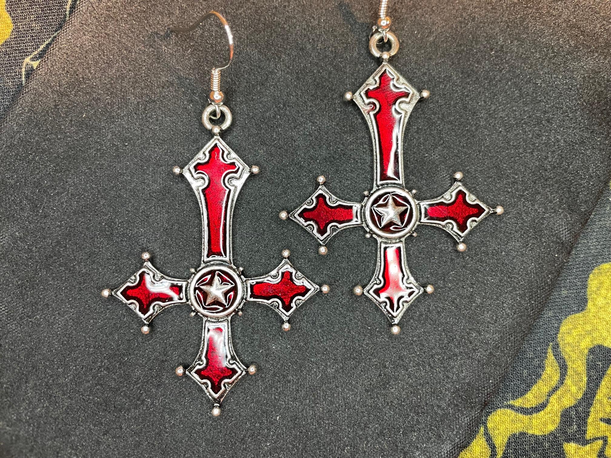 red crimson bloody upside down cross lucifer inverted crucifix star pendant earrings satanic wiccan occult jewelry