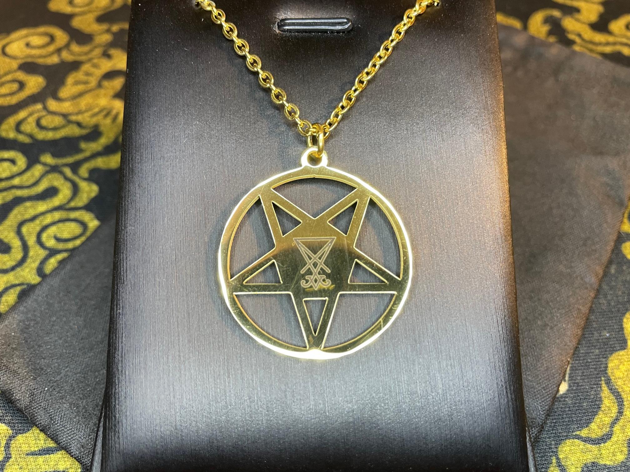Inverted Pentagram Sigil of Lucifer Upside Down Stainless Steel Pendant Necklace Satanic Gothic Pagan Wiccan Druid Darkness Jewelry Gold