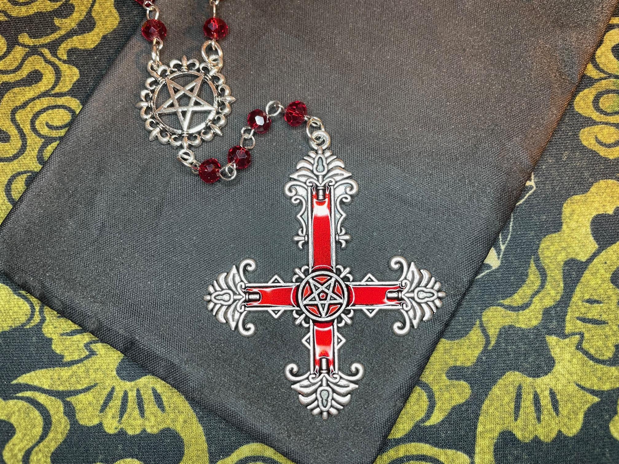 Satanic Rosary Inverted Pentagram Ornate Upside Down Cross 666 Pendant Witchcraft Black Magic Wiccan Occult Necklace Silver Red Darkness Jewelry