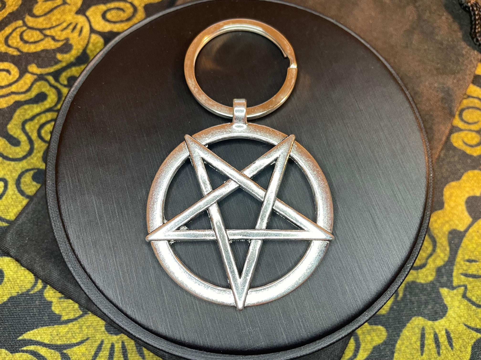 Stainless Steel Pentagram Keychain Sigil Lucifer Baphomet Inverted Upside Down Wiccan Satanic Gothic Pagan Druid Witchcraft Darkness Jewelry Silver