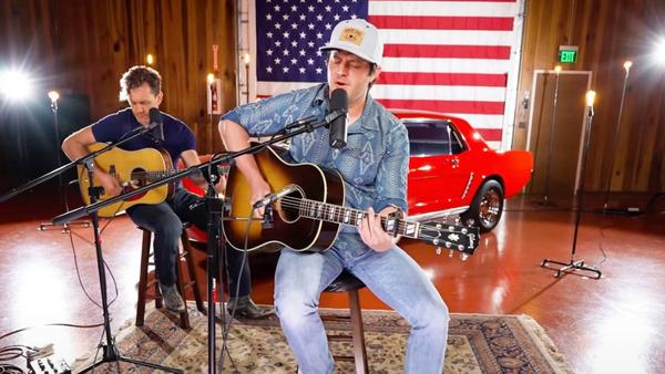 Easton Corbin pays tribute to Merle Haggard with 'The Fightin' Side Of Me'