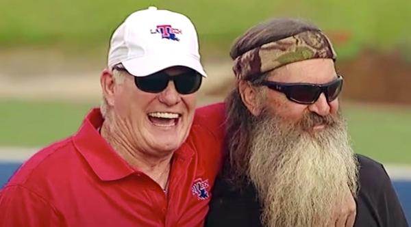 Terry Bradshaw Shares Memories Of Playing Football With “Duck Dynasty” Star Phil Robertson