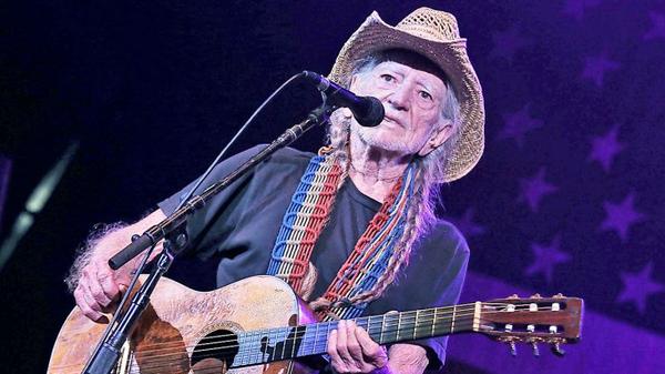 Willie Nelson’s Closest Friends Reveal The One Way To Really Piss Him Off