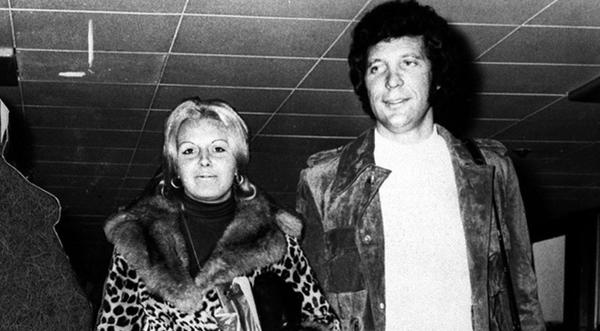 Legendary Singer’s Wife Loses Cancer Battle At 75
