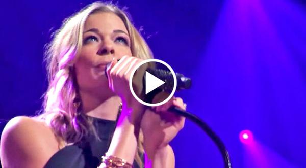 Tearful LeAnn Rimes Sings 'He Stopped Loving Her Today' In Honor Of George Jones