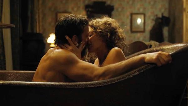 Faith Hill Opens Up On Filming *That* Naked Scene With Tim McGraw On New Show