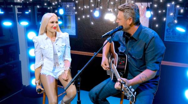 ACM Awards: Gwen And Blake Perform New Duet “Happy Anywhere”