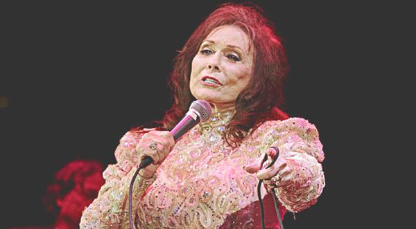 Armed Man Forces Loretta Lynn's Family To Hide