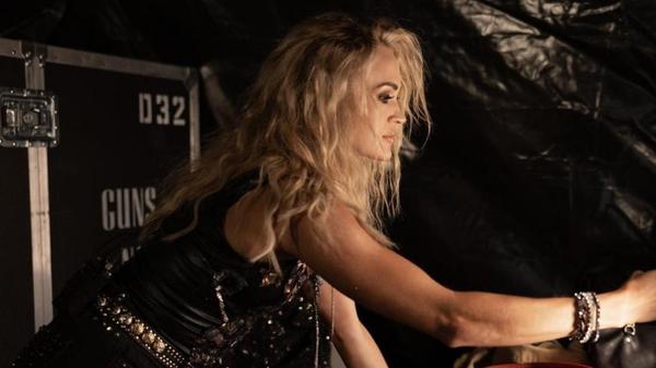 Carrie Underwood Shares Details Of Her “Very Regimented” Show Days