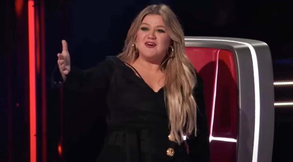 https://countrymusicfamily.com/kelly-clarkson-is-leaving-the-voice/