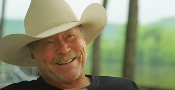 Alan Jackson Reveals The Big Reason He’s Ready For Retirement