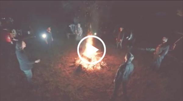 Bass Singer Hits Jaw Dropping Low Note During A Cappella Cover Of 'Ring Of Fire'