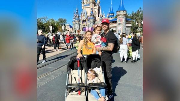 Kane Brown Shares Photos From Family’s Trip To Disney World