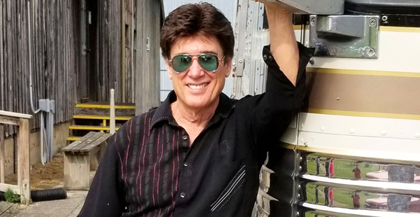 Ronnie McDowell Home From Hospital 