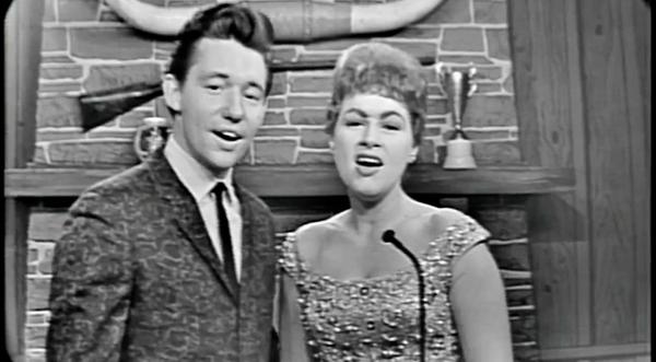 Rare Patsy Cline Duet Is A True Spine-Tingling Masterpiece