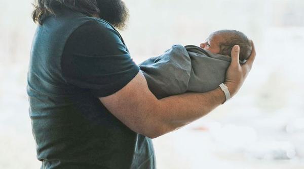 Country Singer Welcomes Baby Boy