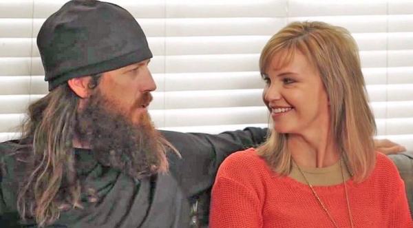 Jase And Missy Robertson Sing Flirty Version Of 'Baby, It's Cold Outside'