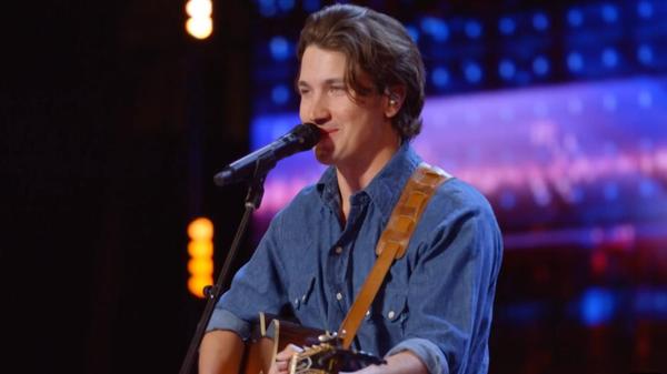 “New Elvis Of Country Music” Drake Milligan Gets Standing Ovation On ‘AGT’