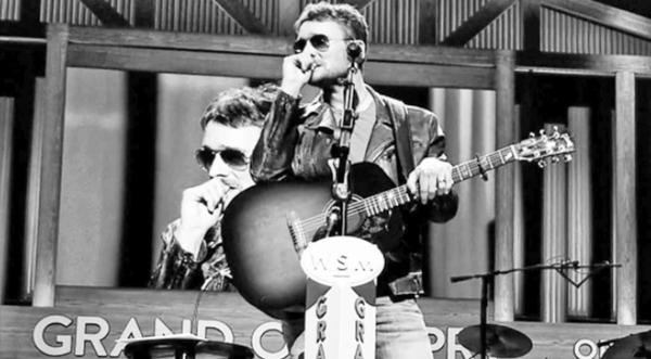 Eric Church Bursts Into Tears Honoring Vegas Victims