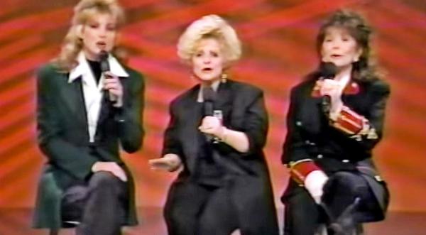 Loretta Lynn, Faith Hill & Brenda Lee Deliver Tear-Jerking Tribute To Patsy Cline