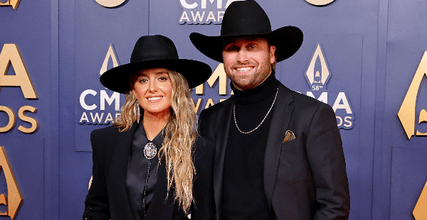 Lainey Wilson , “Duck” Hodges’ Strong Relationship