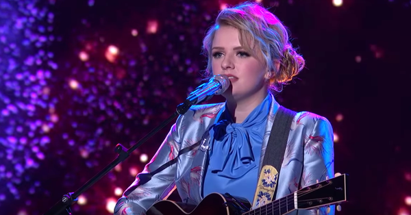‘Idol’ Finalist Channels Stevie Nicks With Stunning ‘Landslide’