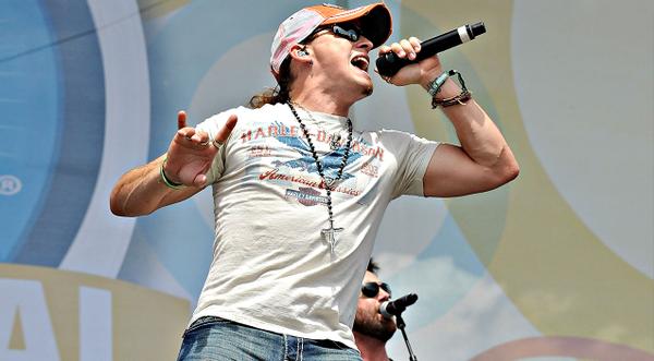 Country Singer Publicly Blasts Ex-Wife Over Kids' Visitation