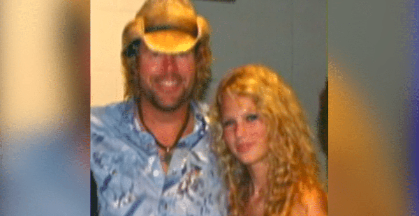 How Toby Keith Helped Launch Taylor Swift’s Career