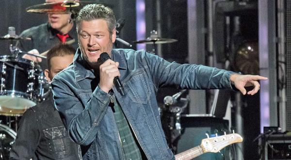 Blake Shelton Surprises Crowd With Unexpected ‘Lonely Tonight’ Duet Partner