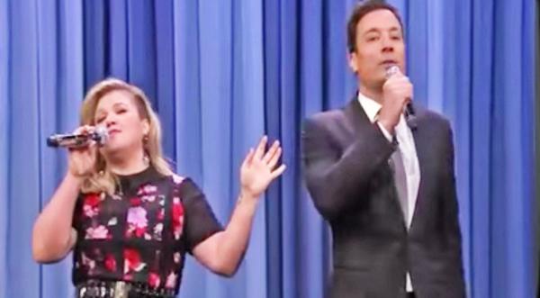 Kelly Clarkson and Jimmy Fallon Sing 'Islands In The Stream' & Other Famous Duets