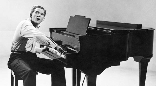 Jerry Lee Lewis Performs ‘Great Balls Of Fire’ In Black & White Clip