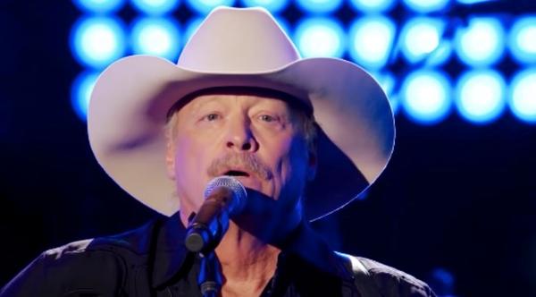 Alan Jackson Resumes Performing 3 Weeks After Canceling CMA Fest Appearance