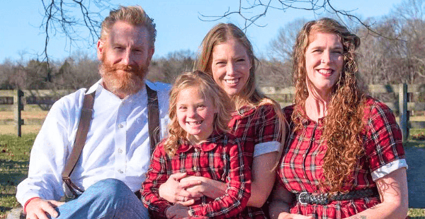 Rory Feek’s Daughters Respond To His Blog: “We Begged You To Work This Out Privately”