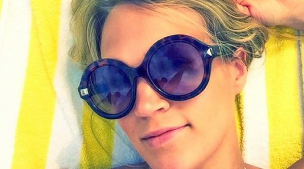 Carrie Underwood Flaunts Bikini Body On Vacation With Husband Mike Fisher