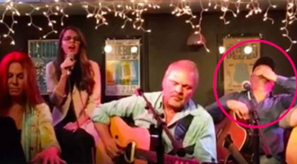 Garth Brooks Driven Speechless After Girl Belts Out His Song Right Beside Him