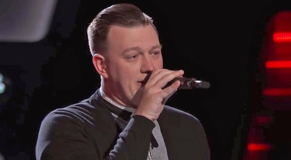 'Voice' Hopeful Breaks Down After Coach Turns Chair For His Silky-Smooth Rendition Of 'Home'