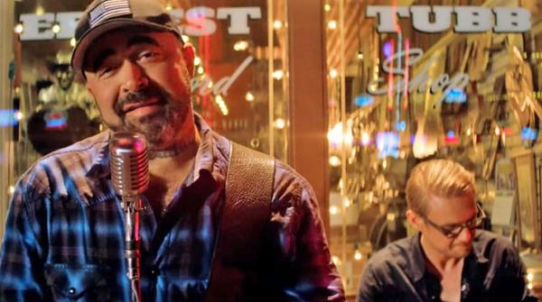 Aaron Lewis - That Ain't Country