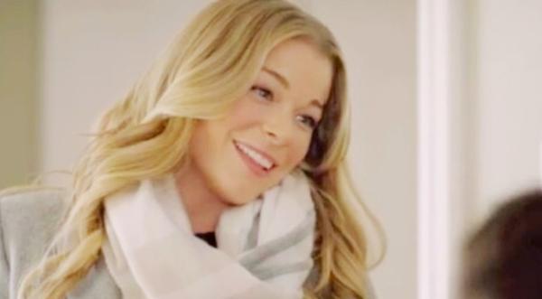 LeAnn Rimes’ Stepsons Look All Grown Up In Sweet Family Christmas Card