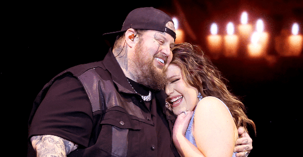 Jelly Roll Celebrates Daughter’s Sweet 16 With “Happy Birthday” Sing-Along At Stagecoach
