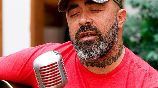 New Aaron Lewis Video "Folded Flag" To Honor Memorial Day