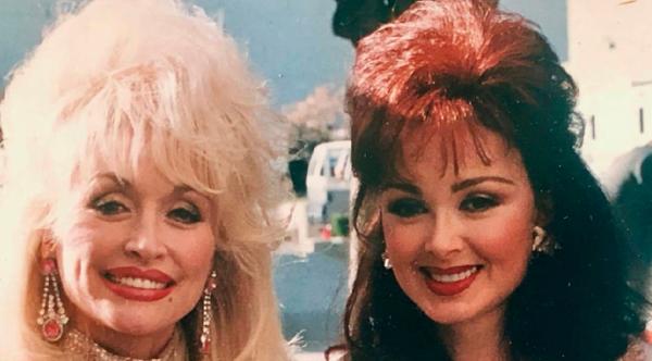 Dolly Parton Mourns “Close” Friend Naomi Judd