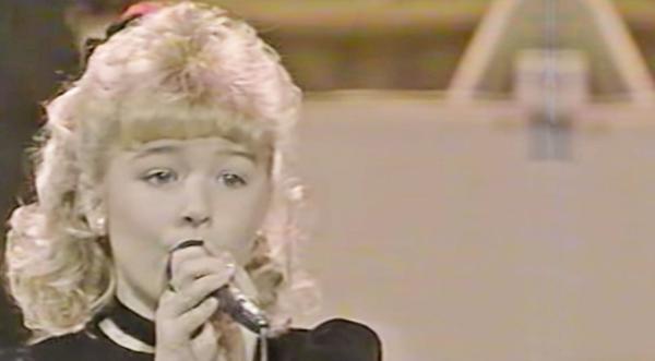 8-Year-Old LeAnn Rimes Sings Marty Robbins’ “Don’t Worry ‘Bout Me” On “Star Search”