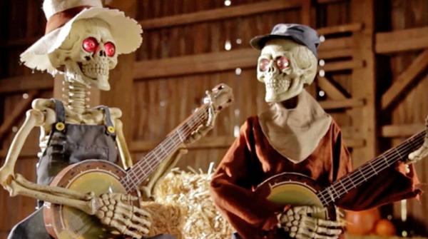 Get Into The Halloween Spirit With These Skeletons Battling It Out To 'Dueling Banjos'