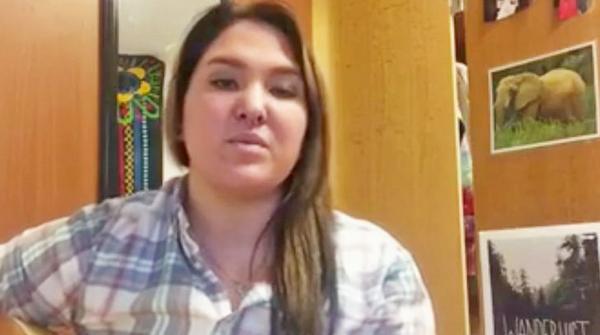 Garth Brooks' Daughter Steals Hearts With Effortless Cover Of Keith Whitley's 'Don't Close Your Eyes'