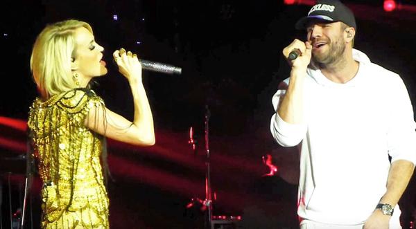 Carrie Underwood & Sam Hunt Deliver Surprise Sultry Performance
