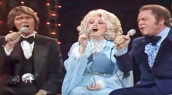 Dolly Parton, Glen Campbell, & Roy Clark Honor Hank Williams With Medley Of Songs