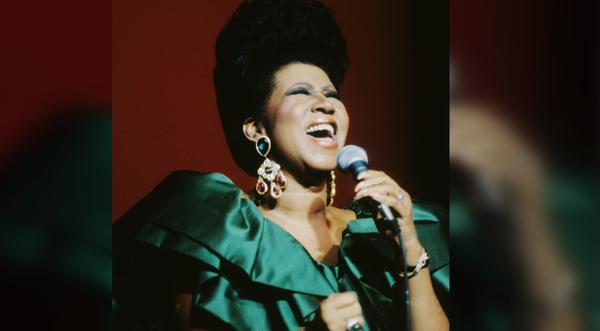 Aretha Franklin Dead At 76 After Secret Health Battle